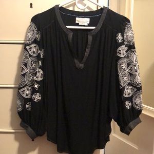 Anthropologie Embroidered Top sz XS